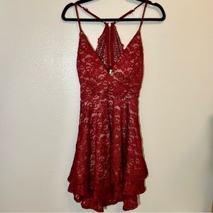 Emerald Sundae Juniors’ Glitter Lace Racerback Dress